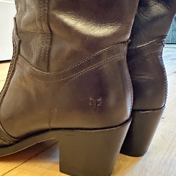 Frye Jane Boots - Picture 4 of 8